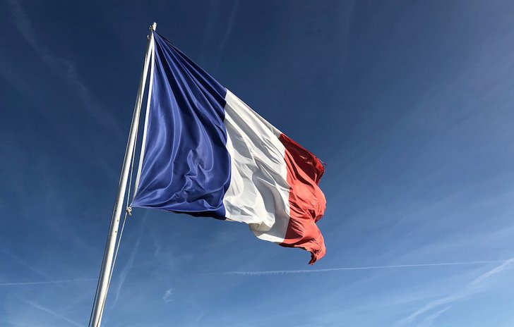 French flag Alouette