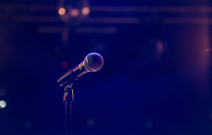 Microphone
